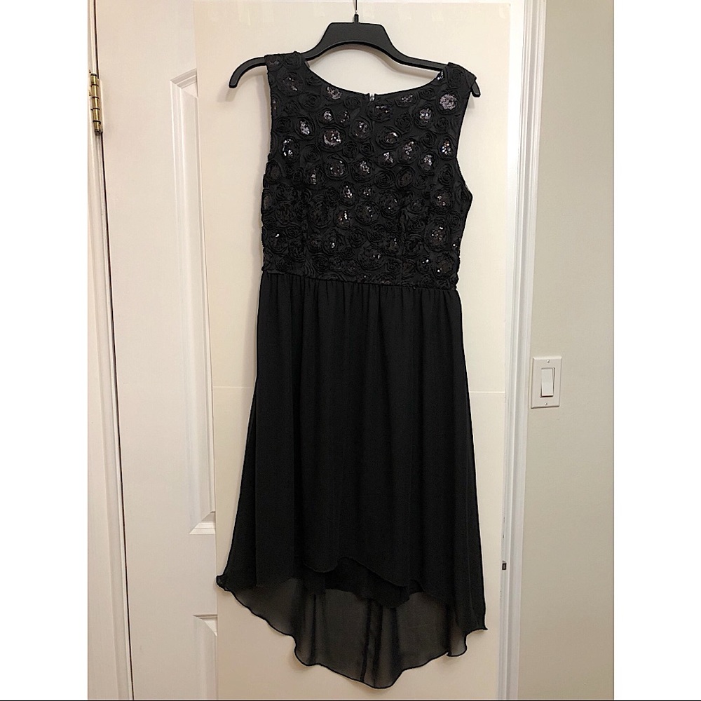 Black rose dress